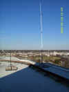 16JAN2012 W4VB Roof  View 1.JPG (361406 bytes)